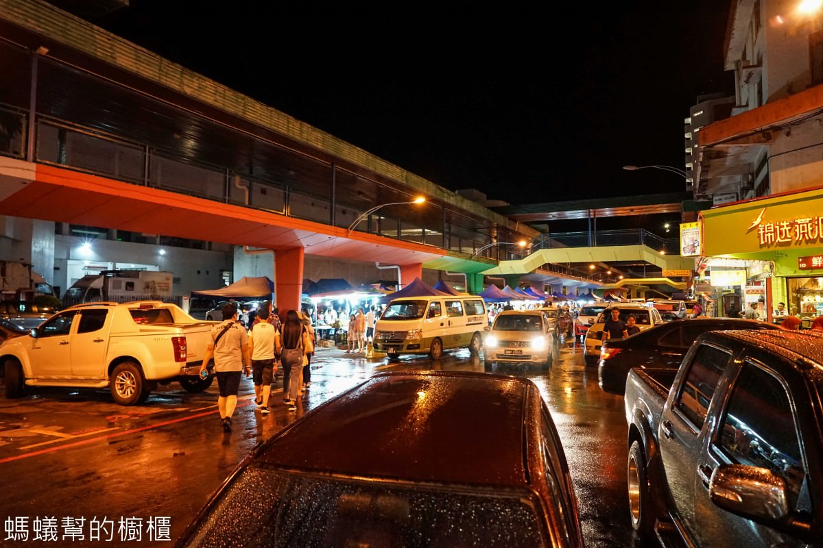 馬來西亞沙巴亞庇天橋榴槤街夜市