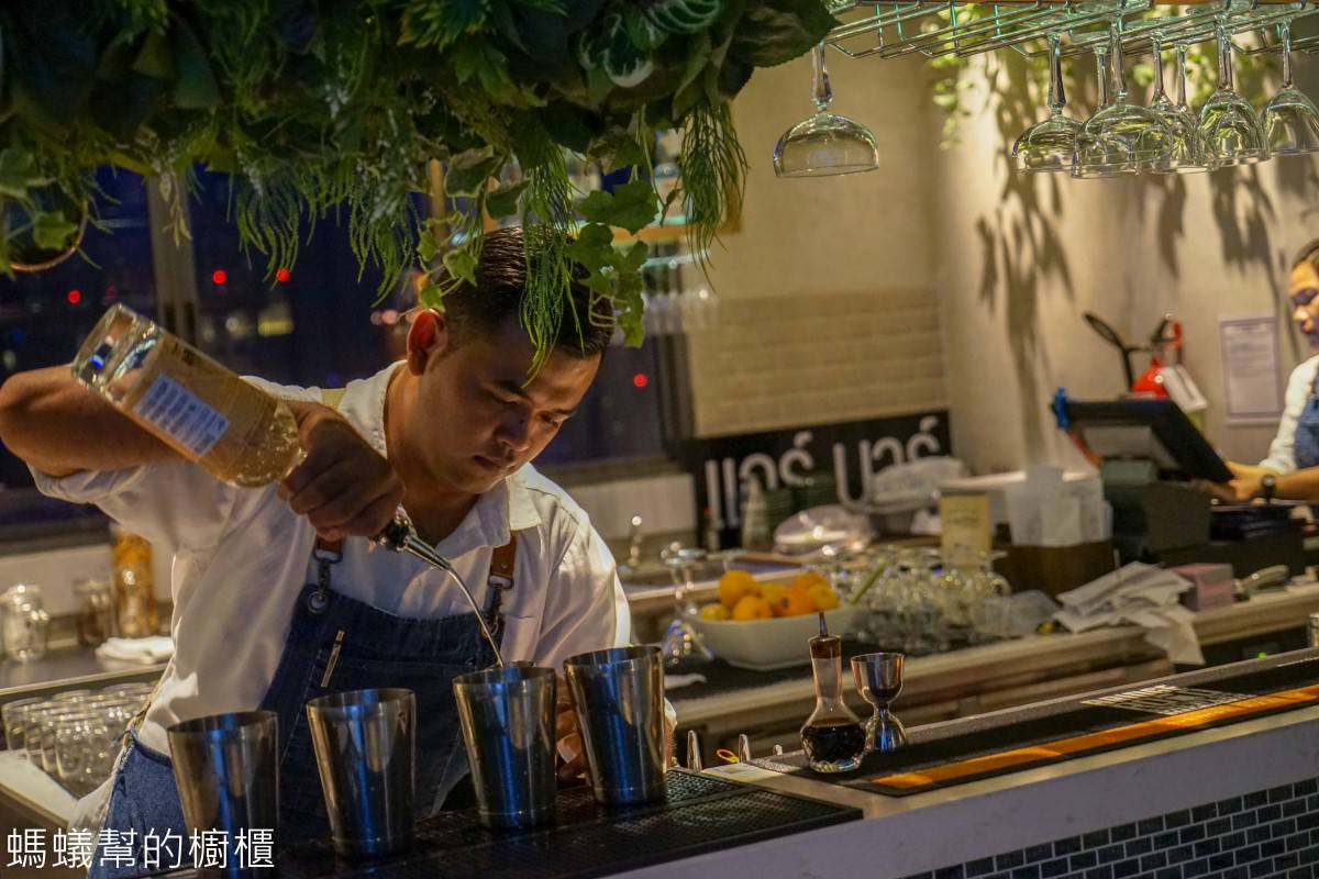 曼谷BTS澎蓬站 AIRE BAR高空酒吧