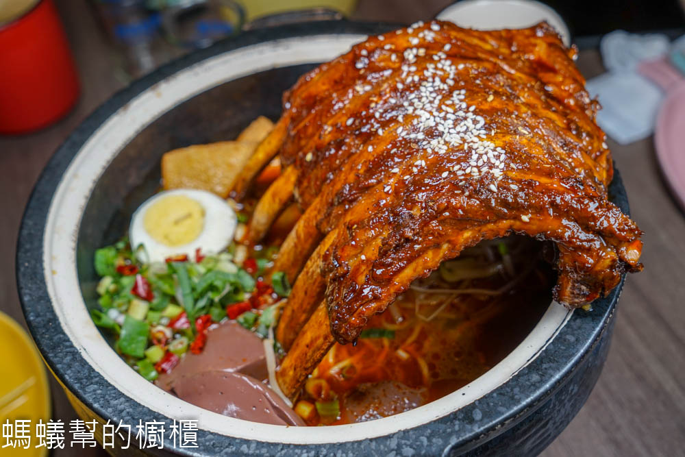 水貨烤魚火鍋(彰化店)