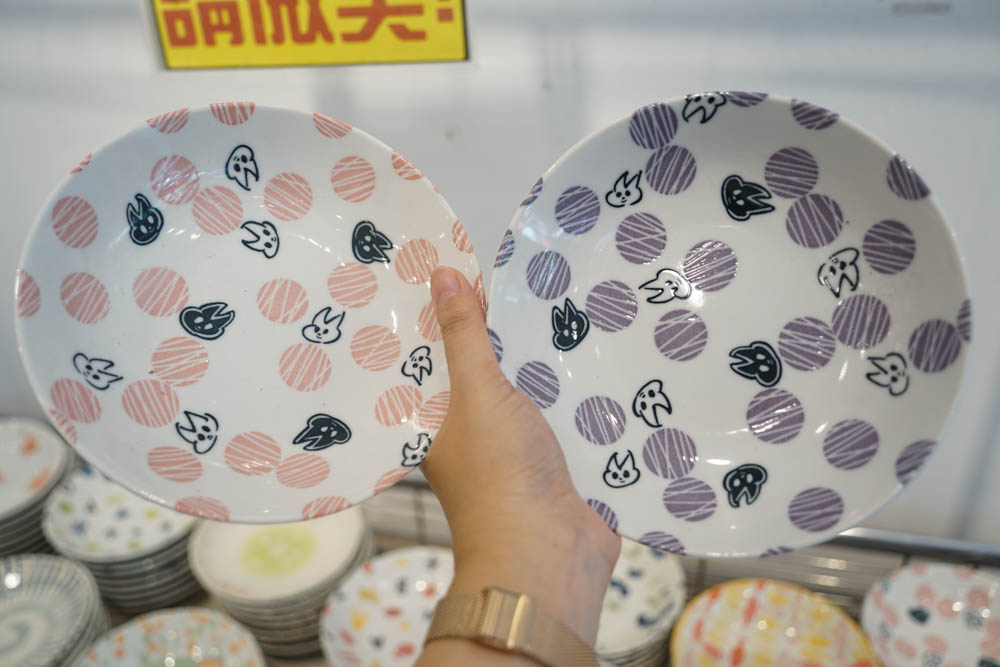 台中一中街日本碗盤瓷器大特賣