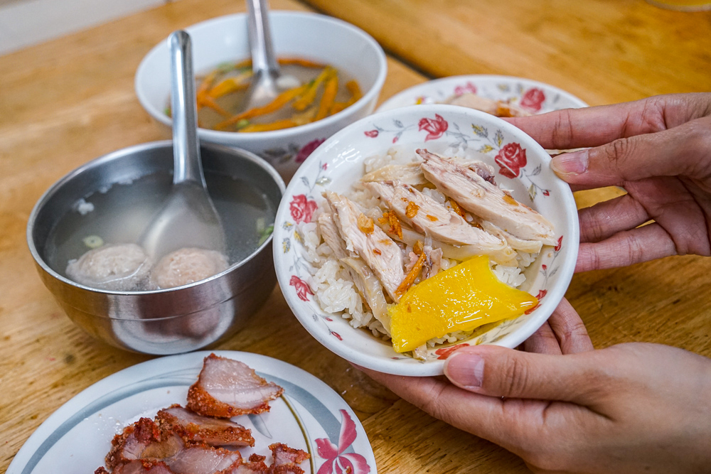 丸仔榮小吃店 | 嘉義在地人推薦火雞肉飯，便宜好吃還有冷氣放送。