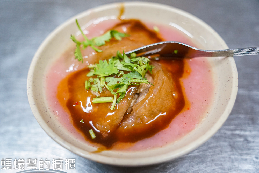 大竹肉圓(肉圓庫) | 彰化在地人推薦肉圓，可愛粉紅色淋醬。