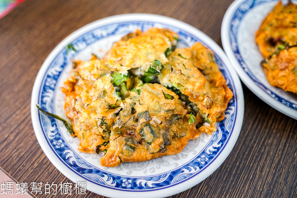 芳苑廟口香雞排 | 芳苑普天宮正對面雞排炸物，也有賣蚵嗲。