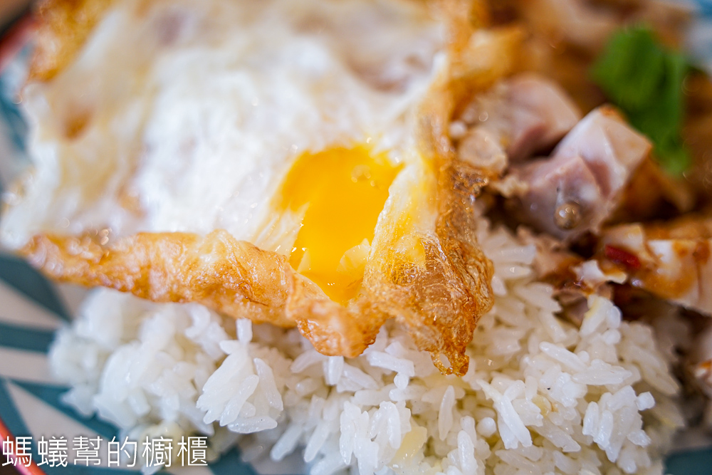飛泰園 | 斗六泰式料理小店，點餐附泰式奶茶，價格平實。