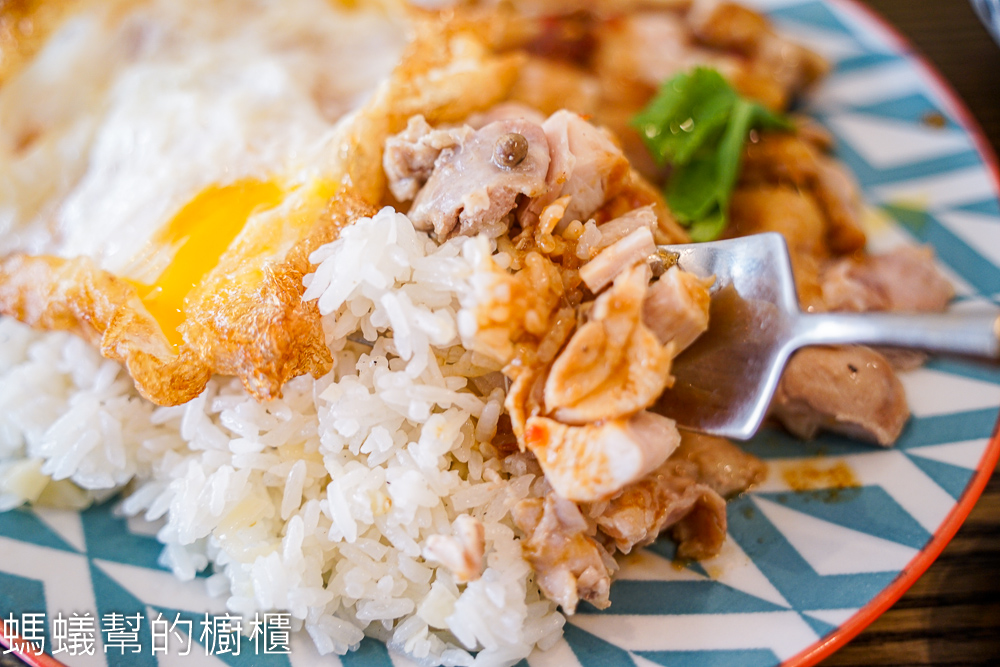 飛泰園 | 斗六泰式料理小店，點餐附泰式奶茶，價格平實。