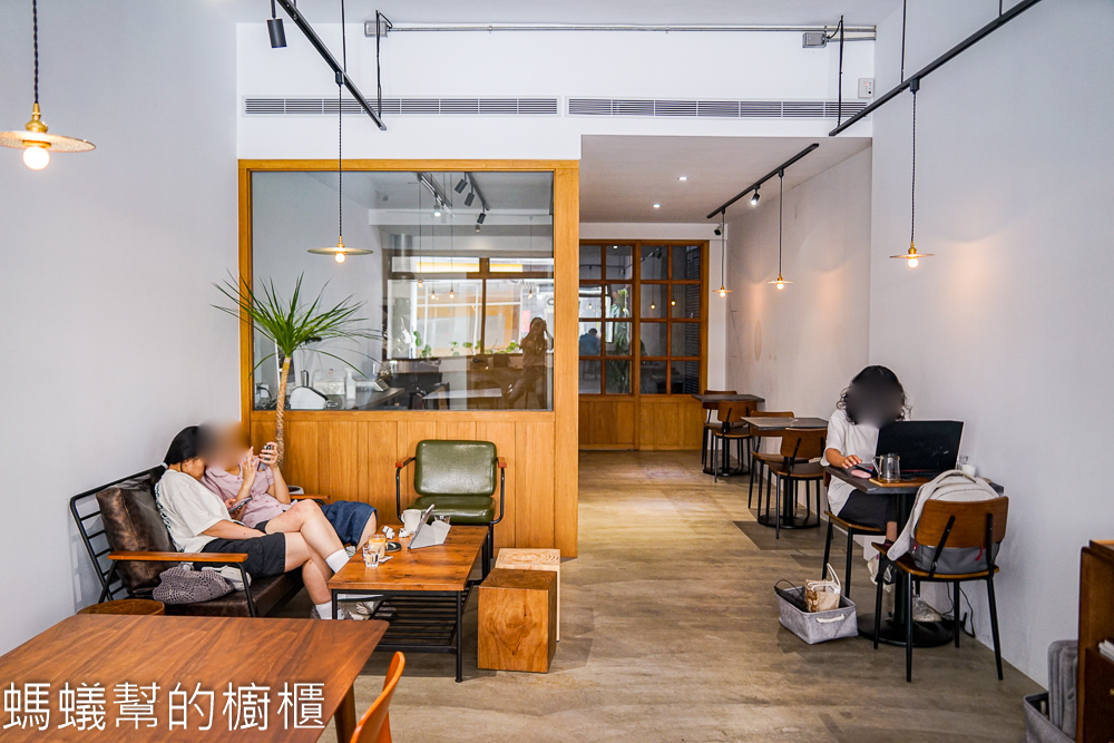 有本吉咖啡 | 斗六質感咖啡館，舒適木質感環境，以阿公名字命名。