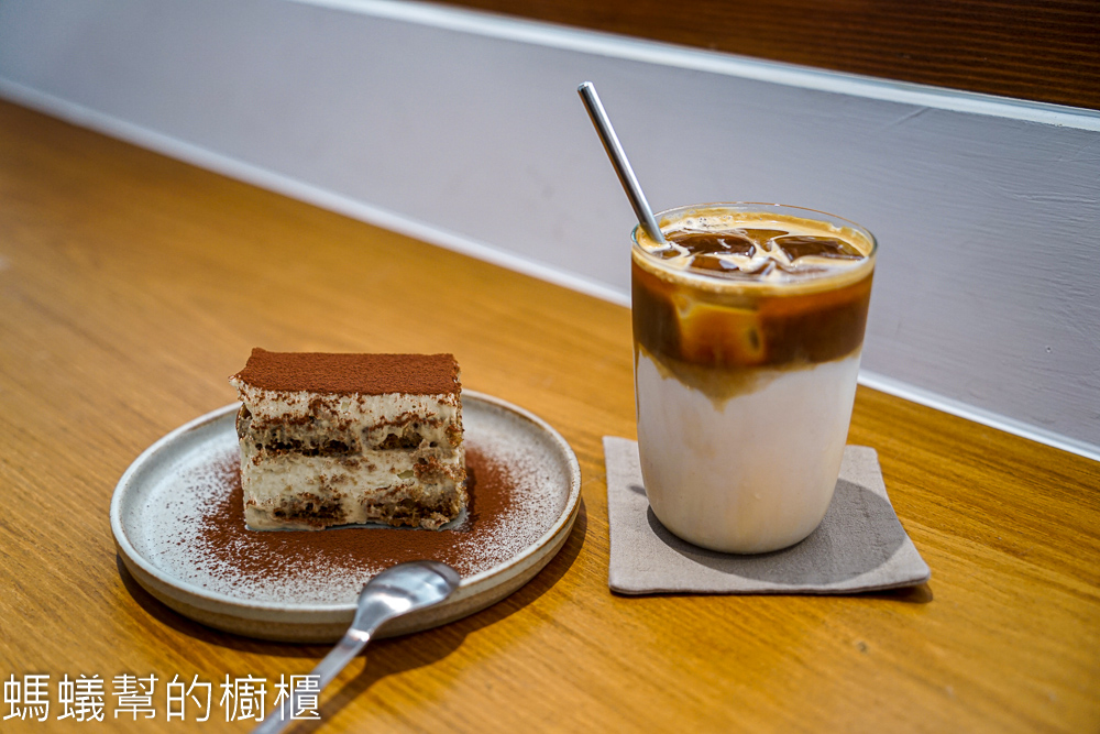 有本吉咖啡 | 斗六質感咖啡館，舒適木質感環境，以阿公名字命名。