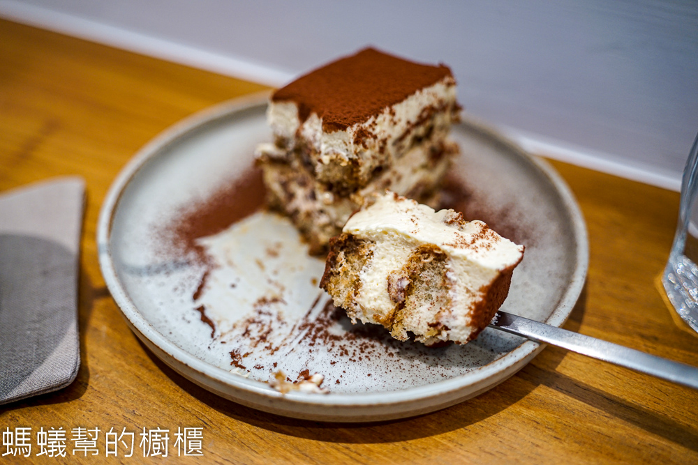 有本吉咖啡 | 斗六質感咖啡館，舒適木質感環境，以阿公名字命名。