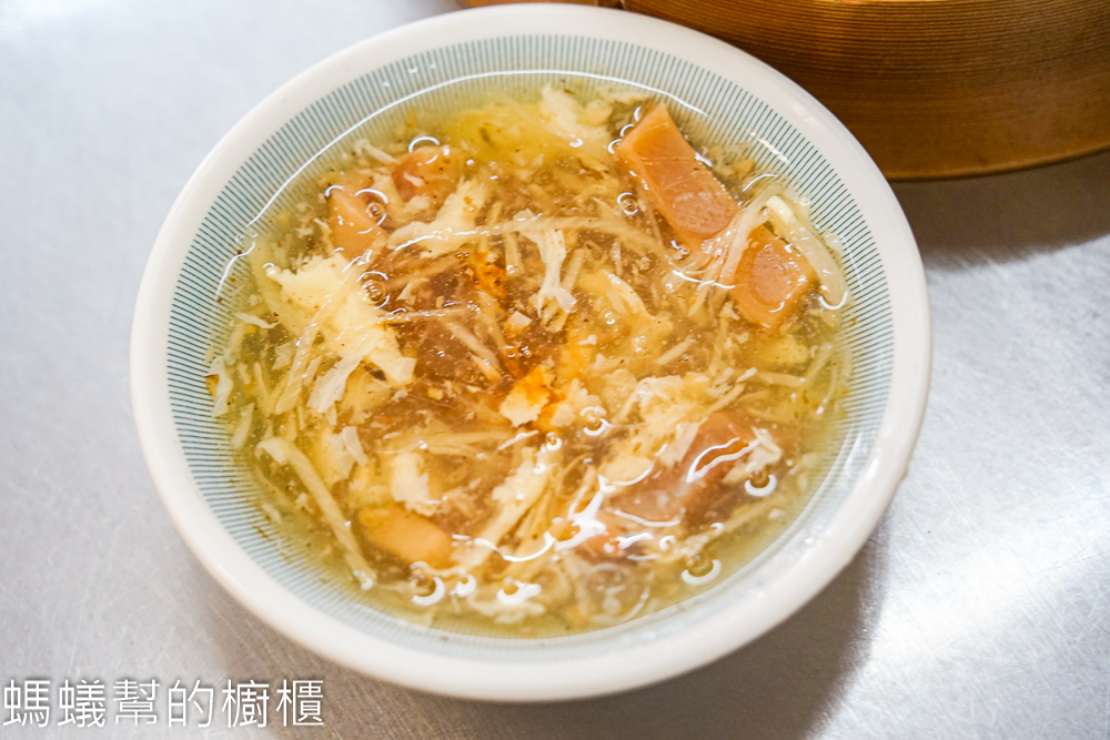 山蒸餃 | 彰化花壇必吃小吃，蒸餃跟魷魚羹的絕佳組合！