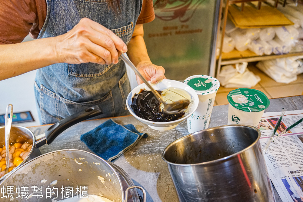 烏婆傳統甜品店 | 台中沙鹿杏仁豆腐、抹茶豆腐冰，圓仔好吃。