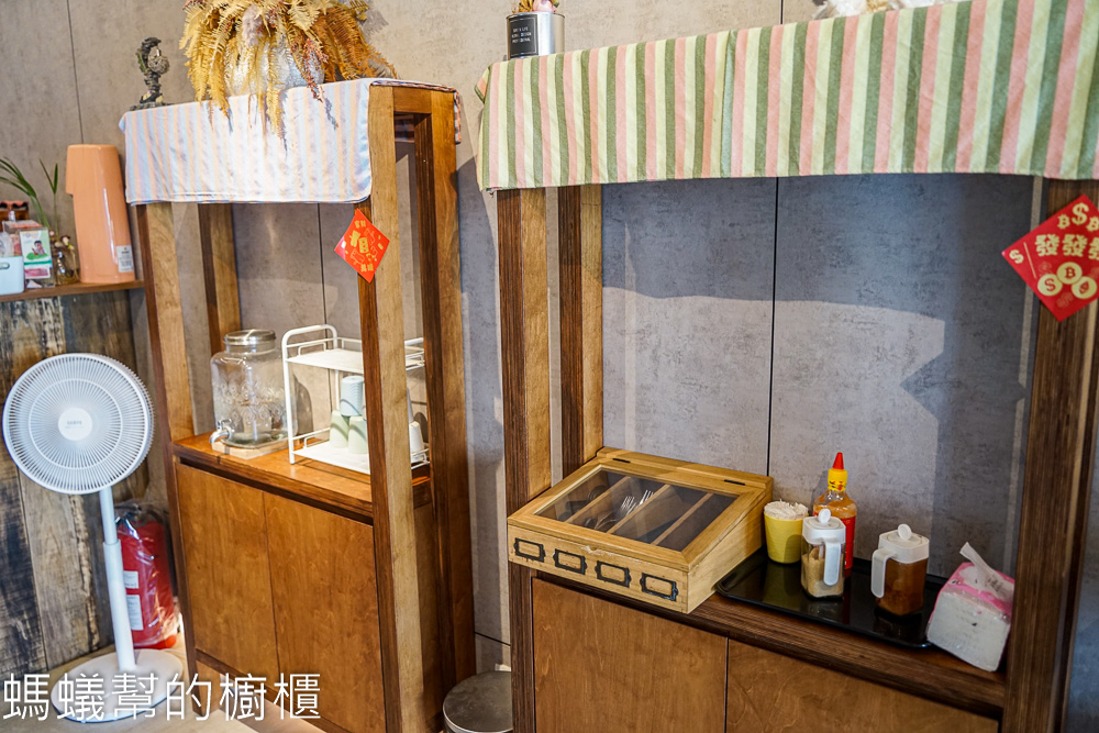 阿香泰國小吃店 | 彰化福興工業區人氣泰式小館，泰式奶綠好喝。