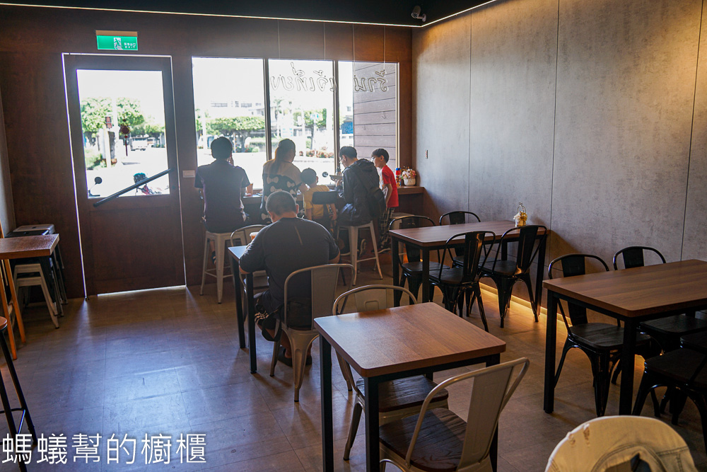 阿香泰國小吃店 | 彰化福興工業區人氣泰式小館，泰式奶綠好喝。