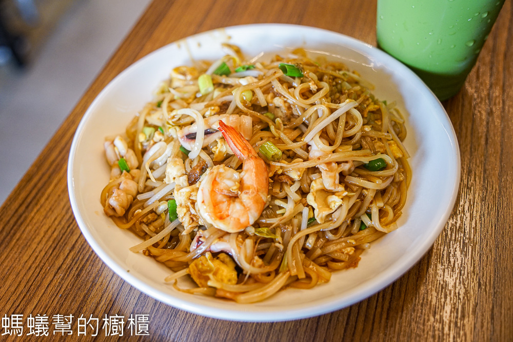 阿香泰國小吃店 | 彰化福興工業區人氣泰式小館，泰式奶綠好喝。