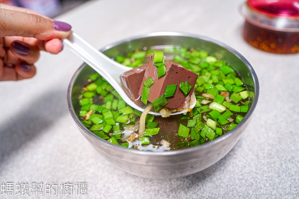田中原橋頭臭豆腐 | 彰化田中大塊酥脆臭豆腐，田中人氣小吃店。