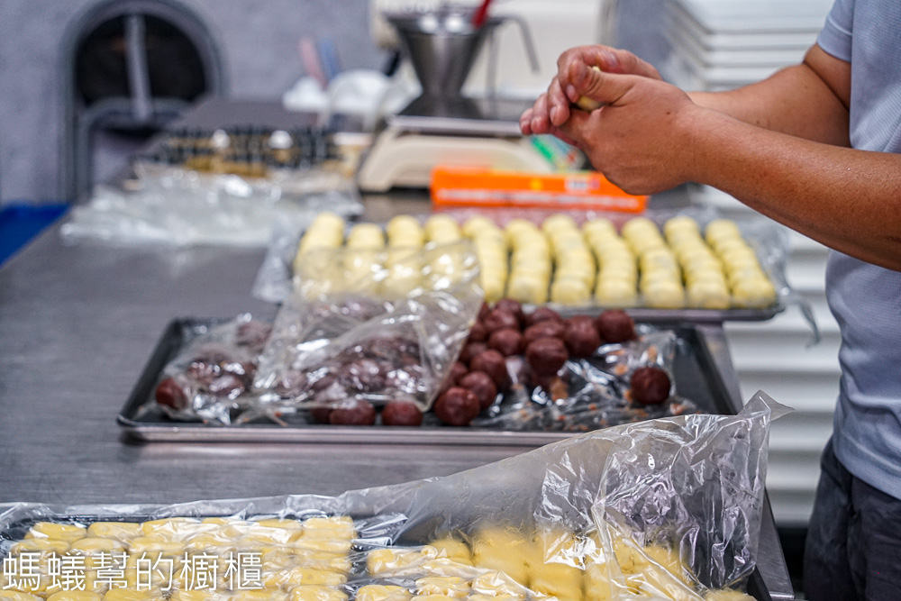 橙義製研所 | 彰化蛋黃酥推薦，隱藏在市場裡烘焙工作室。