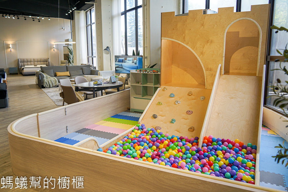 好睡王家居新竹旗艦店 | 新竹義式精品級家具，NILL SPRING品牌名床。