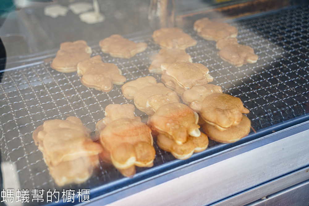 澎湖伯豆花圓仔湯 | 彰化市三民市場老攤，手搓圓仔超好吃！