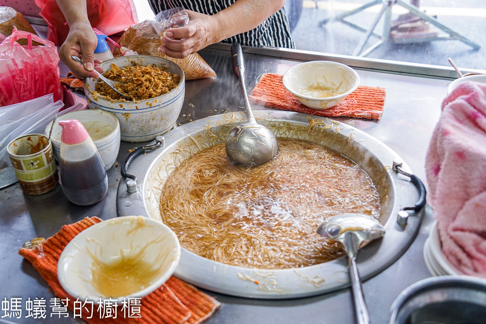 北斗麵線糊 | 北斗農會旁人氣小吃攤,無招牌魚漿麵線糊。