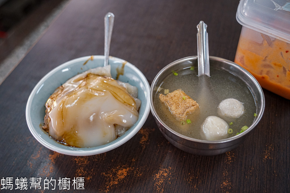 吳記肉圓 | 市場裡一甲子肉圓攤，斗六火車站附近小吃美食。