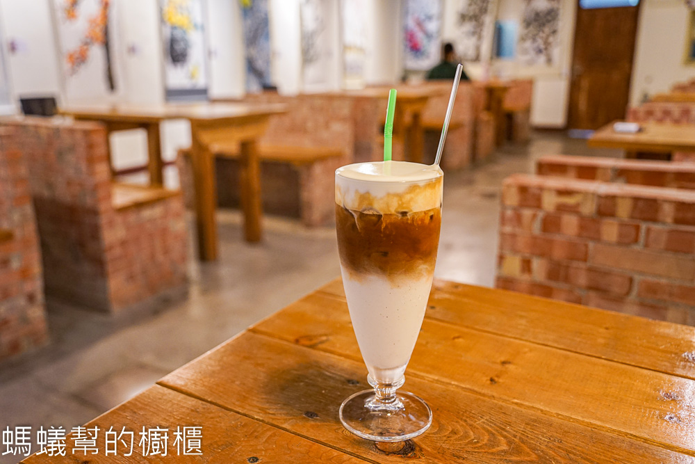 騷咖啡 | 斗六營業到午夜老屋咖啡館，鄰近斗六圓環。
