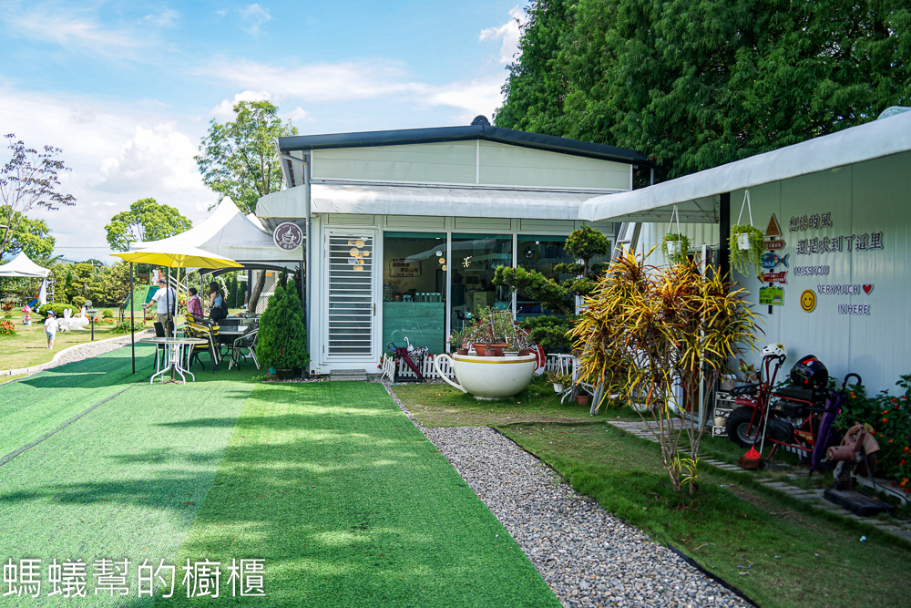 有樂莊園 | 田尾親子餐廳，沙坑、小火車、氣墊城堡，鬆餅咖啡。