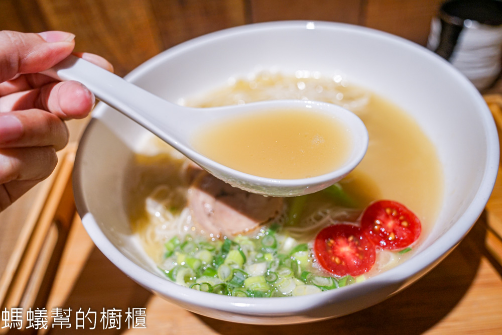 麵屋三金 | 彰化市雞湯拉麵，雞湯底醇厚，另外有販售拌麵。