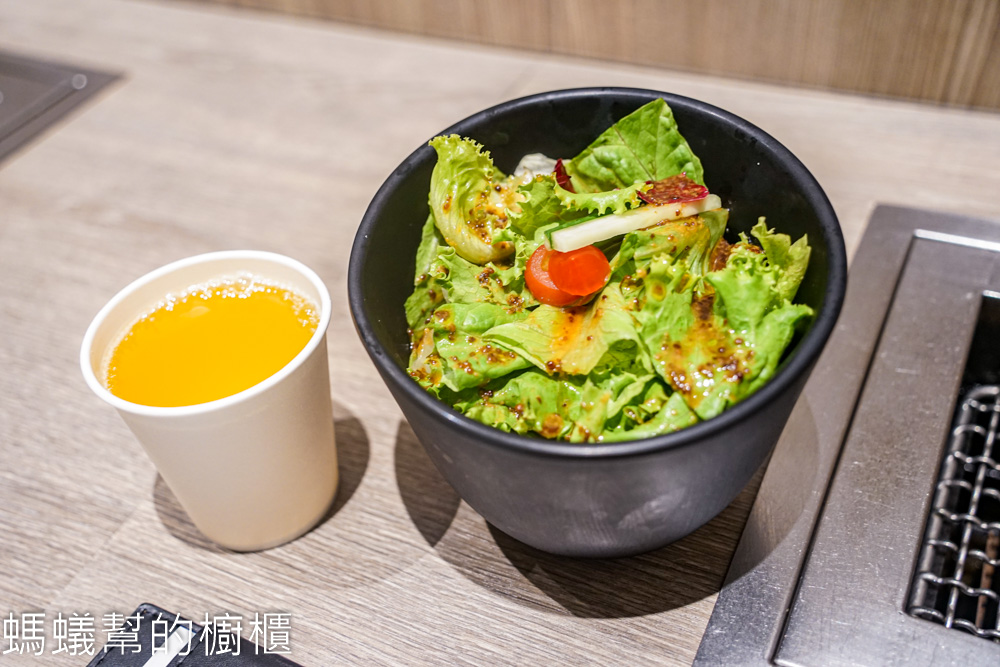燒肉smile彰化中山店 | 一個人吃燒肉，300元起，還有飲料無限。