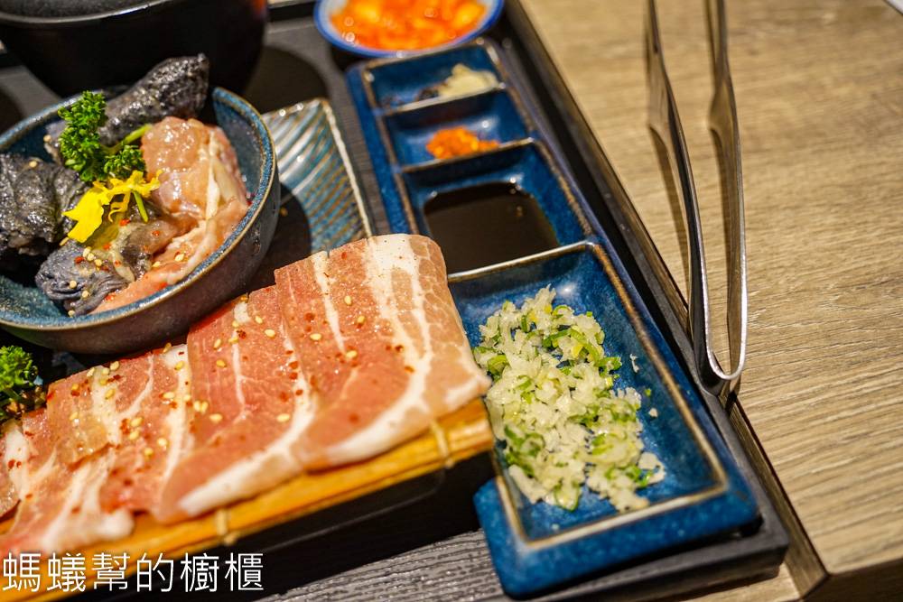 燒肉smile彰化中山店 | 一個人吃燒肉，300元起，還有飲料無限。