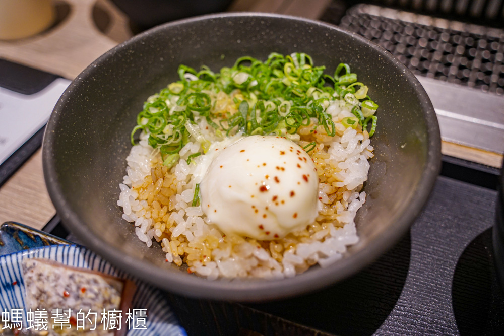 燒肉smile彰化中山店 | 一個人吃燒肉，300元起，還有飲料無限。