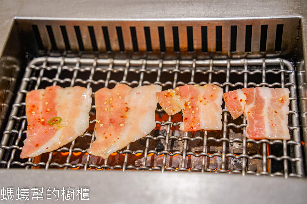 燒肉smile彰化中山店 | 一個人吃燒肉，300元起，還有飲料無限。