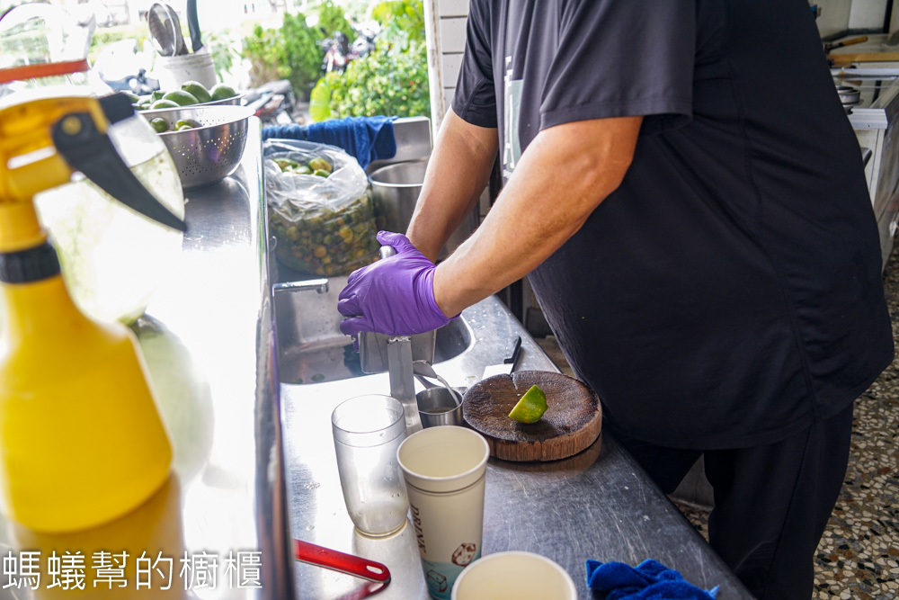 彌陀路金甘茶 | 嘉義市東區現壓金桔檸檬，傳統冰涼好風味。