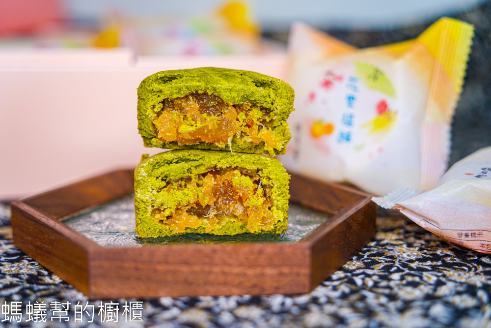 明月堂花果福酥 | 台北中秋節禮盒推薦，花果風味酥香不甜膩。
