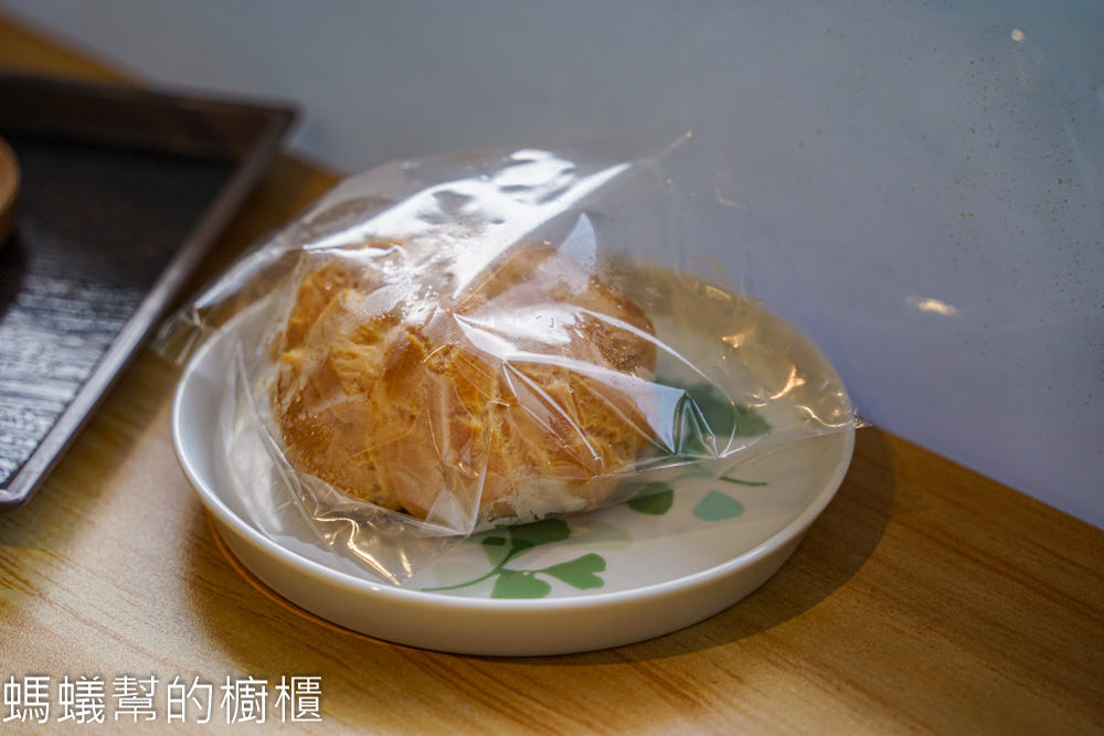 老外咖啡 | 台中火車站二樓溫馨小角落，還有販售輕食。