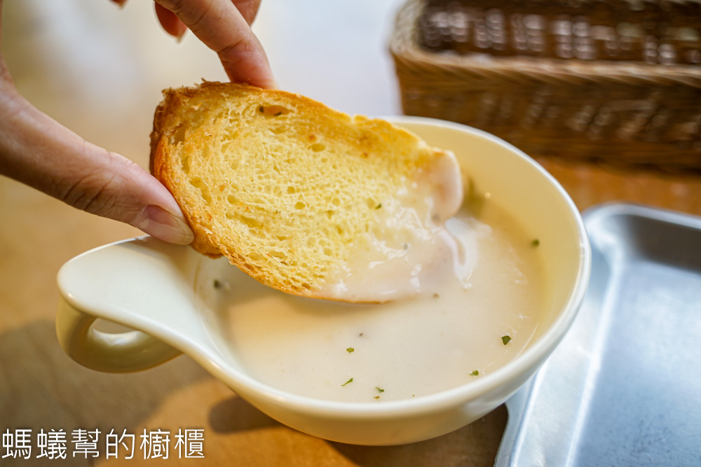 page6義式廚房 | 彰化市義大利麵、燉飯、焗烤，大蒜麵包經典。