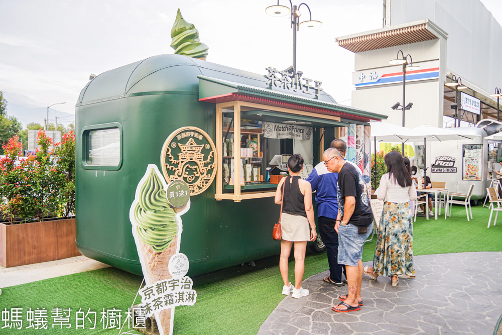戶外的餐車聚落「山延廊」