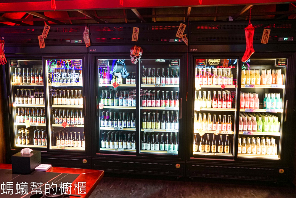 醉地府鐵鍋燉 | 台中東北鐵鍋燉，陰間主題超炫！台中宵夜場推薦。