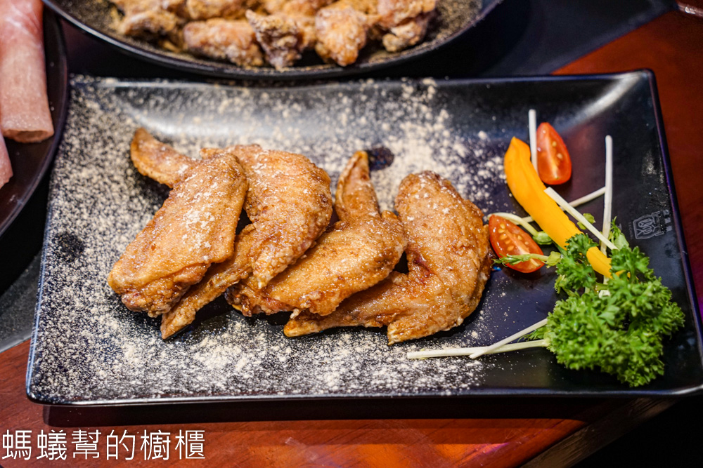 醉地府鐵鍋燉 | 台中東北鐵鍋燉，陰間主題超炫！台中宵夜場推薦。