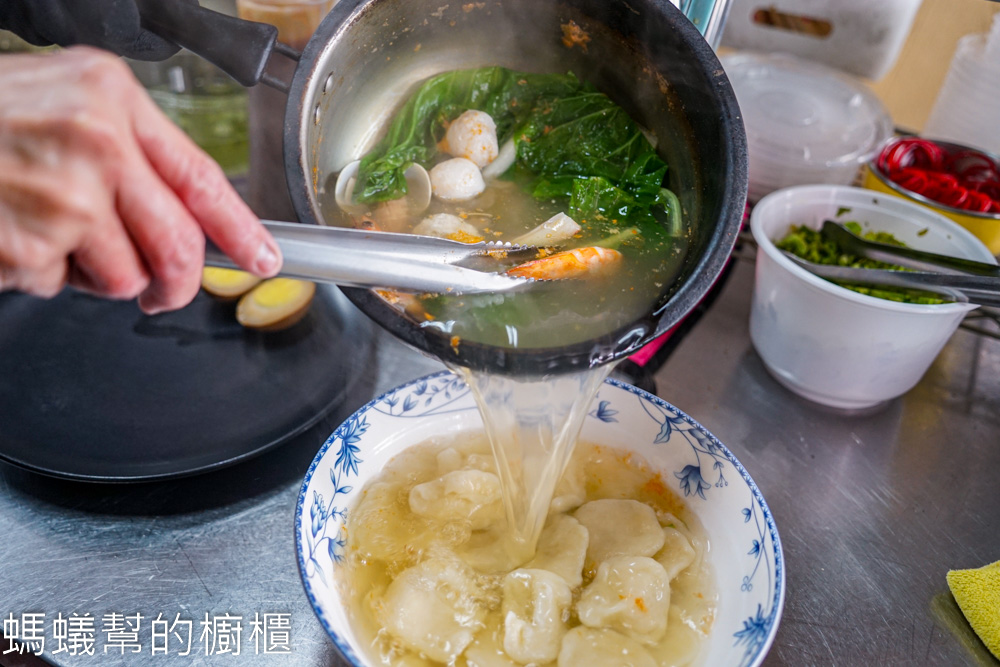 九穗古早味滷肉｜彰化市小吃手工麵疙瘩，滷味入味、烏梅汁醇厚。
