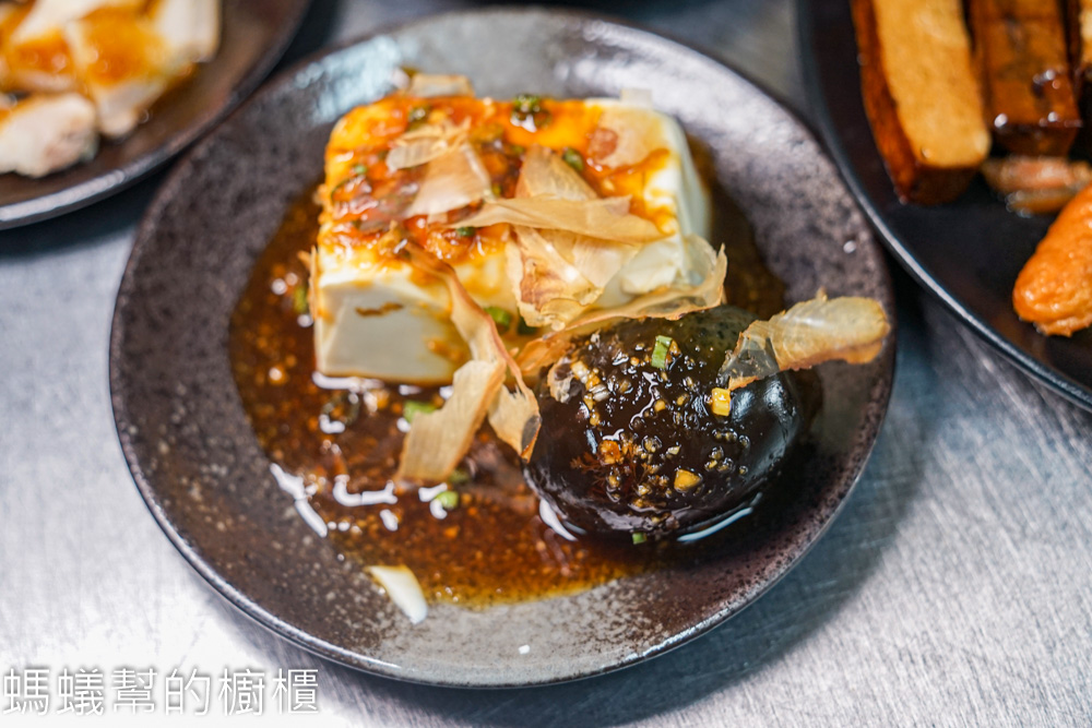 九穗古早味滷肉｜彰化市小吃手工麵疙瘩，滷味入味、烏梅汁醇厚。
