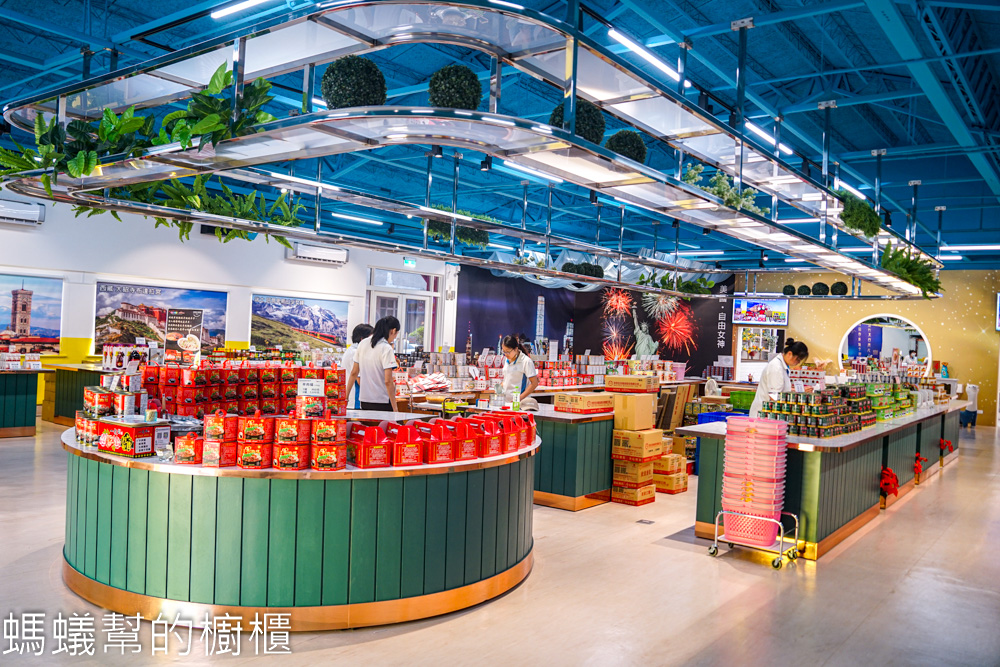 欣欣生技食品 | 斗六軍用罐頭工廠，新展售中心超好拍！年菜禮盒佛跳牆、花椒干貝雞。