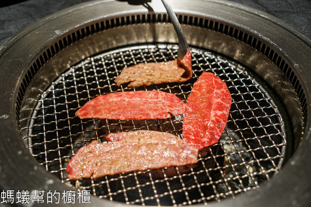 脂本燒肉 | 員林燒肉推薦，雙人套餐1580元起，A5和牛霜降。