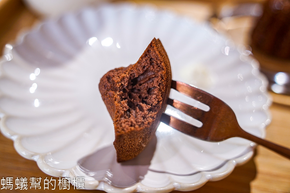 Daily Sweet Thing恬事 | 鹿港摸乳巷旁邊，大廚可麗露、法式鹹派。
