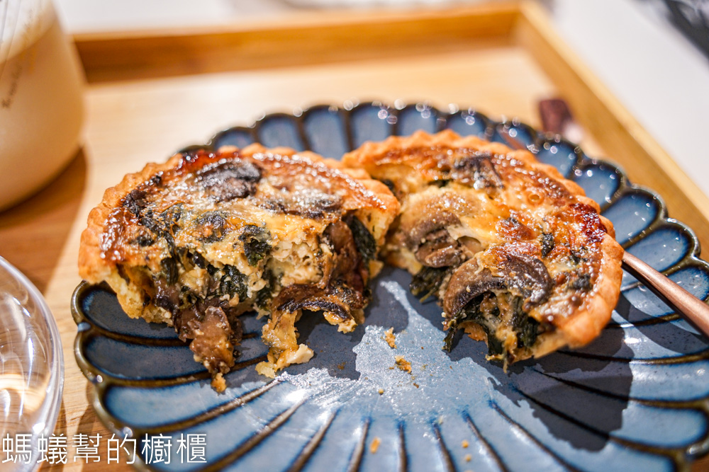 Daily Sweet Thing恬事 | 鹿港摸乳巷旁邊，大廚可麗露、法式鹹派。