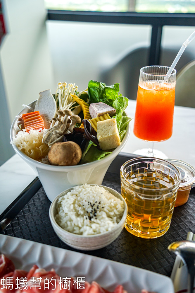 3果6素360度超級食物景觀餐廳 | 芬園139縣道景觀餐廳。