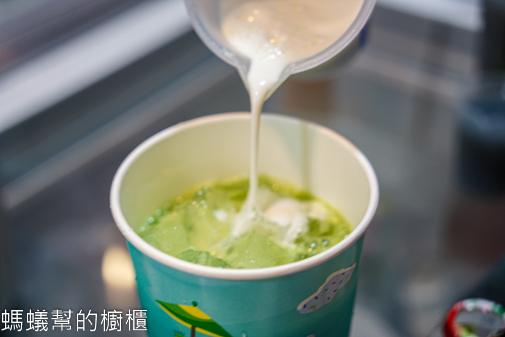 國王的茶茶飲專賣店彰化溪湖店 | 全品項買5送1，好喝大容量！