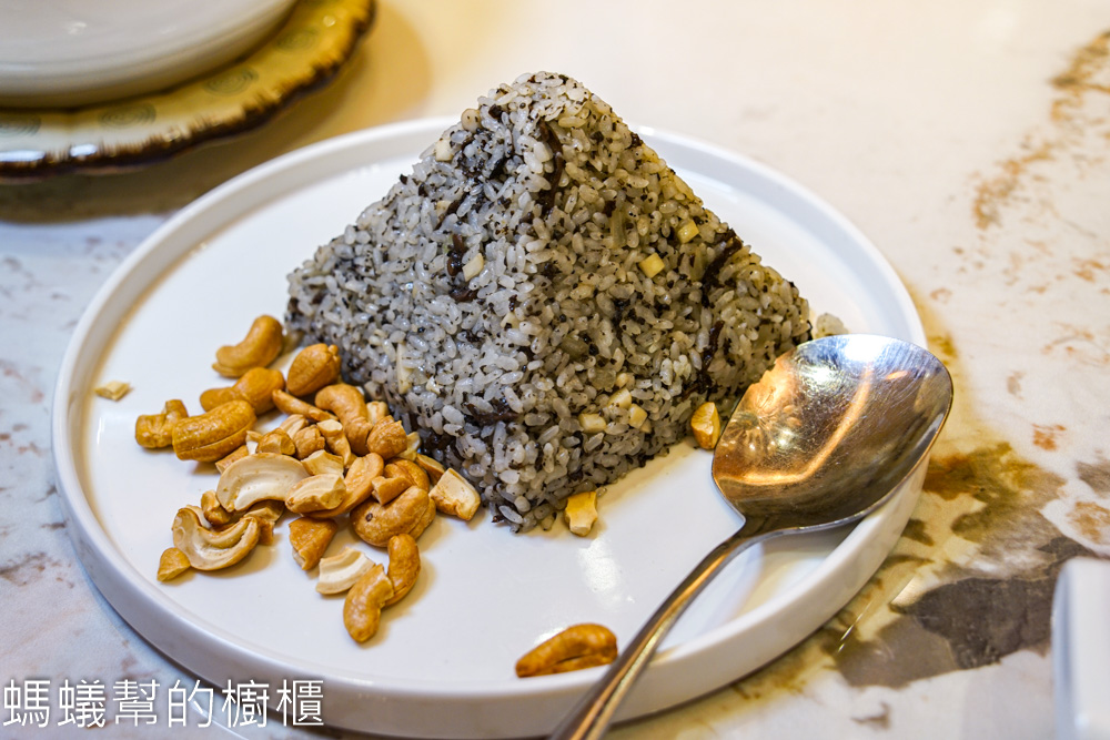 尋鮮坊 | 彰化新中菜饗宴，火烤櫻桃鴨四吃！雙人也能享用精緻中菜。