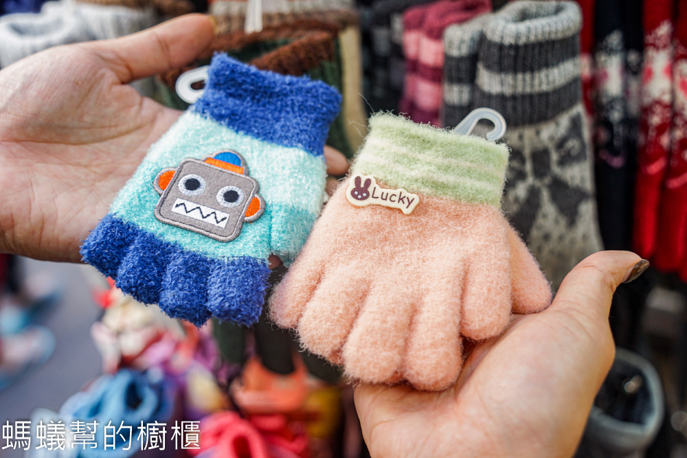 Mystic神秘者台中一中店 | 最齊全帽子在這裡！可愛造型帽、手套、圍巾。
