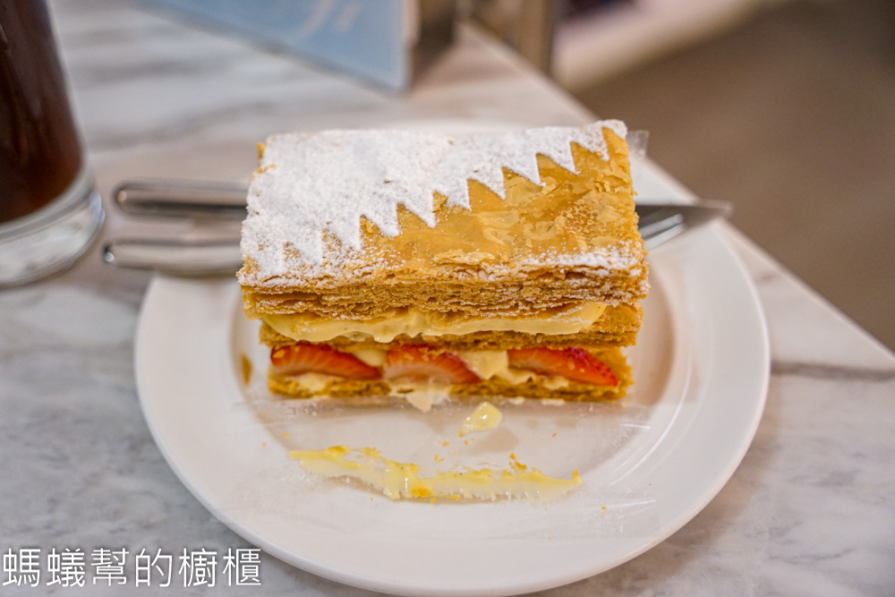 法米法式甜點 | 斗六老牌法式甜點，草莓千層必點。