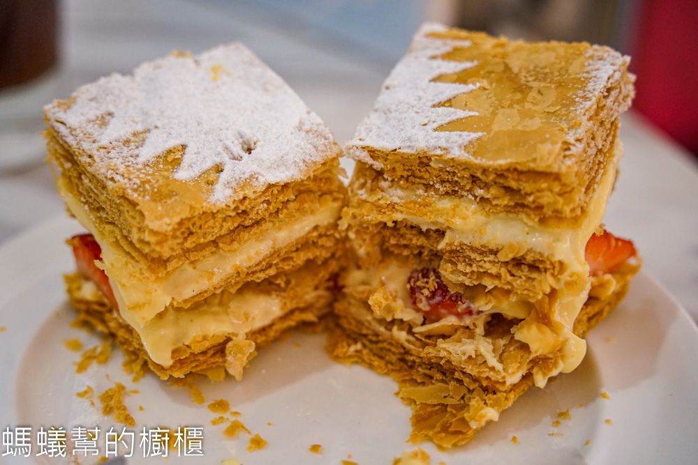 法米法式甜點 | 斗六老牌法式甜點，草莓千層必點。