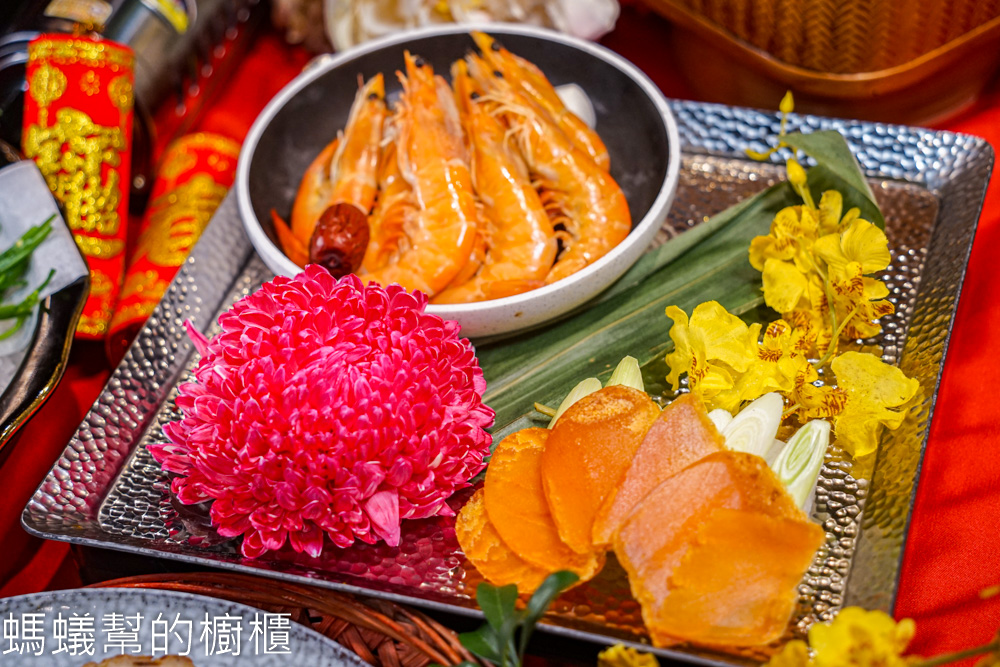 有春茶館 | 2025台中年菜外帶，精緻台味年菜享早鳥優惠價！